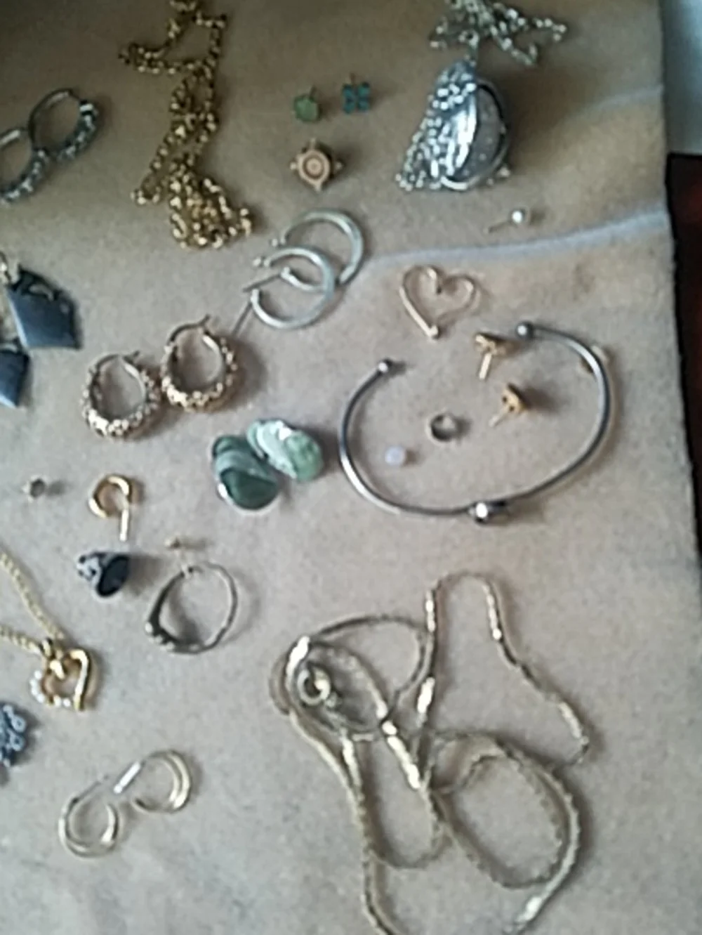 Mixed Women’s Jewelry Set - Gold & Silver Accent Pieces